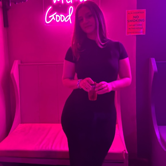 Hello! - Picture 1 of 1